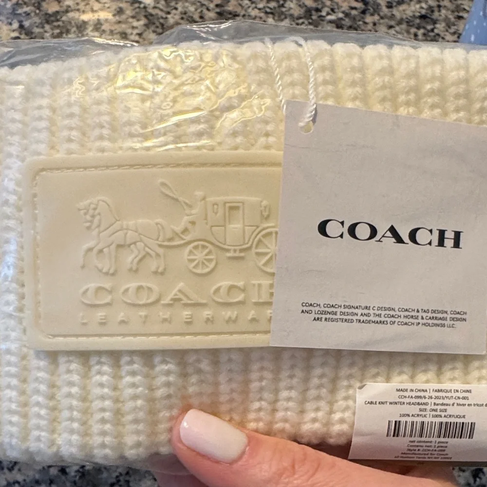 Coach Cream Knit Headband/ear warmer - Picture 3 of 4